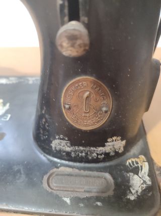 Máquina coser Singer antigua