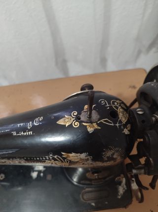 Máquina coser Singer antigua