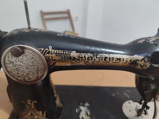 Máquina coser Singer antigua