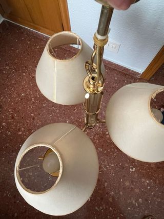 Lámpara techo dorada 3 luces