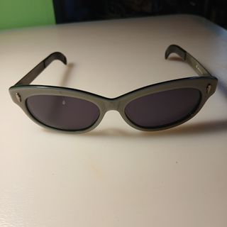 Occhiali da sole vintage grigi