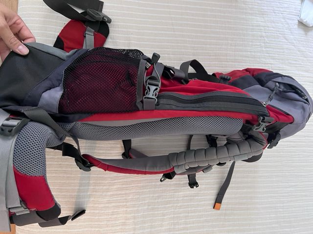 Mochila North Face Terra 35 - Gris/Roja