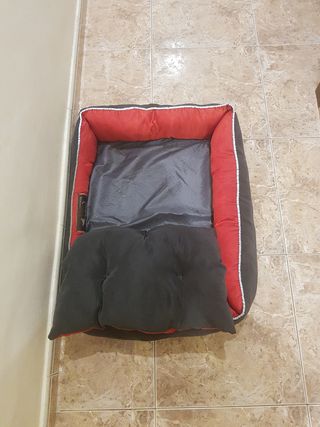 Cama perro marrón-rojo mediana