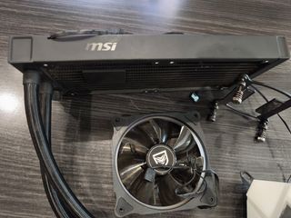 Refrigeracion liquida MSI Mag Coreliquid C240 