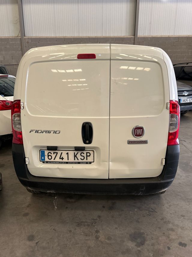 Fiat Fiorino - Furgoneta blanca 2018