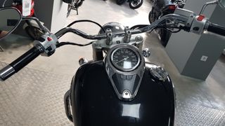 SUZUKI Intruder C800