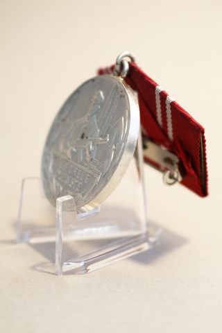 Medalla Alemania Leal Servicio Combate 2a DDR