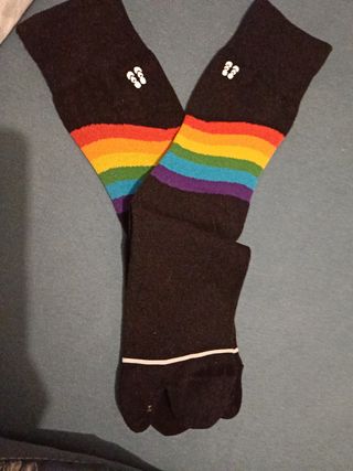 Calcetines deportivos arcoiris