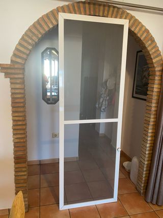 Mosquitera blanca puerta aluminio