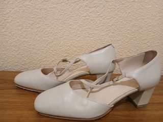 Zapatos Pepe Varo beige
