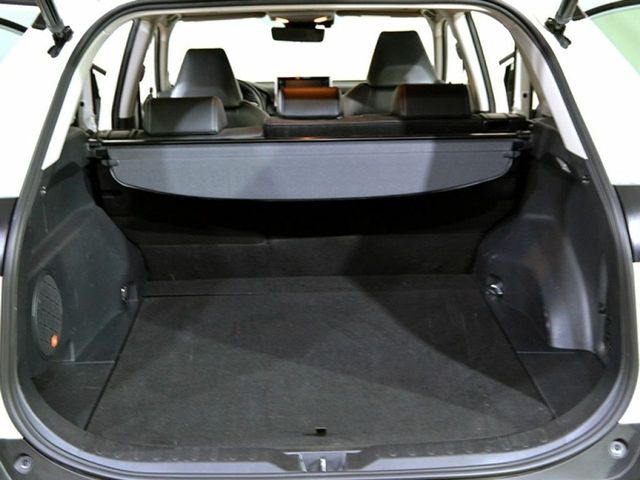 Toyota Rav4 2.5l 220H Luxury 4WD