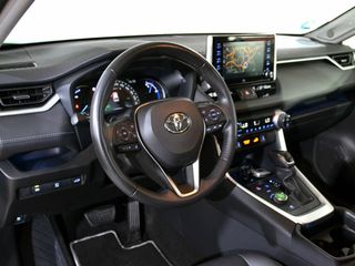 Toyota Rav4 2.5l 220H Luxury 4WD