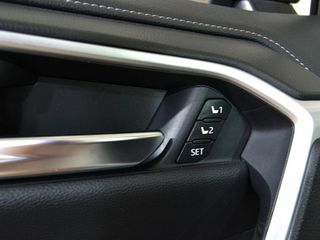 Toyota Rav4 2.5l 220H Luxury 4WD