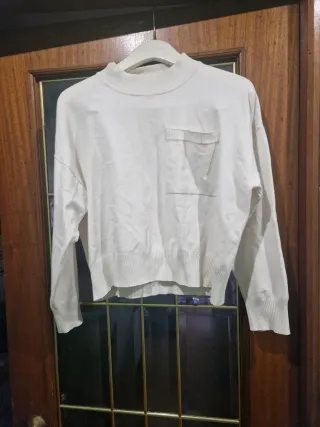 Diferentes ropa chicas tallas S por 1 euro la unid