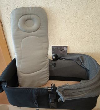 Portabebé Jane Micro-BB ergonómico