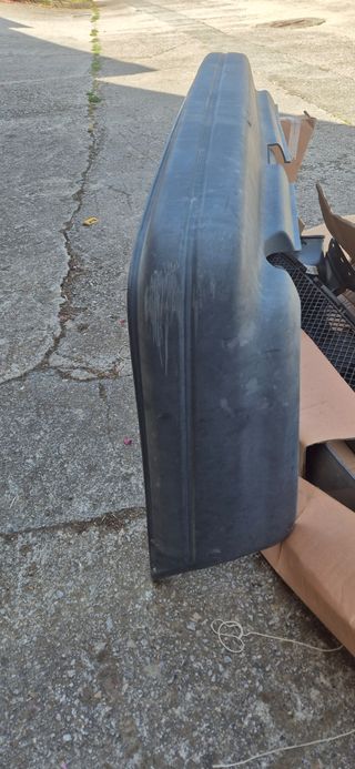Paragolpes trasero Ford Sierra