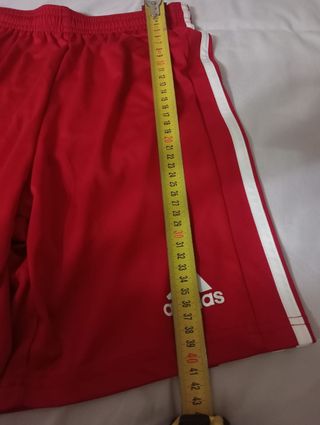 Shorts Adidas Rojo Talla xs.
