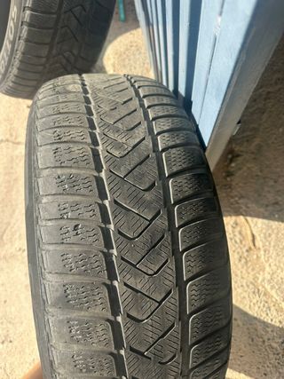 Neumáticos Pirelli 225 55 17