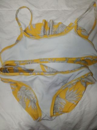Bikini amarillo estampado 11/12 años