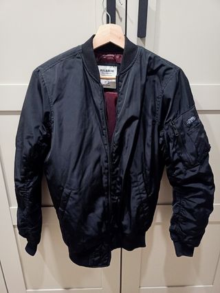 Chaqueta bomber Pull&Bear negra - Talla XS