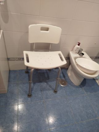 Silla de baño adulto