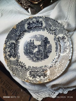 La Cartuja de  Sevilla años 30-50. Plato