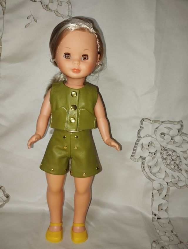 Ropa Nancy: Conjunto verde oliva