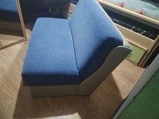 Sofá cama azul - Cómodo y nuevo