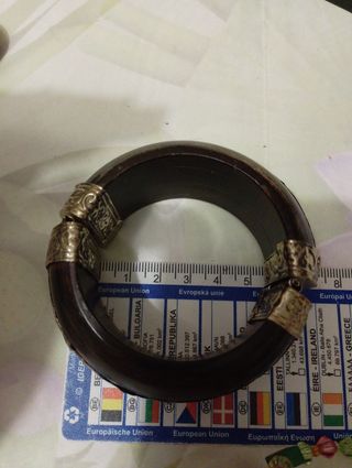 Bracciale vintage in osso nero