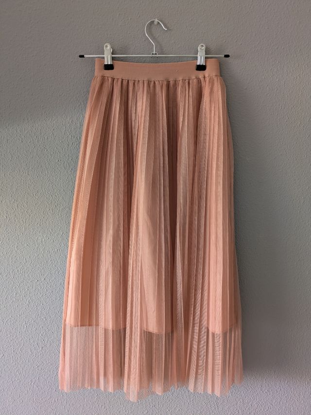 Falda midi plisada tul nude Zara TS