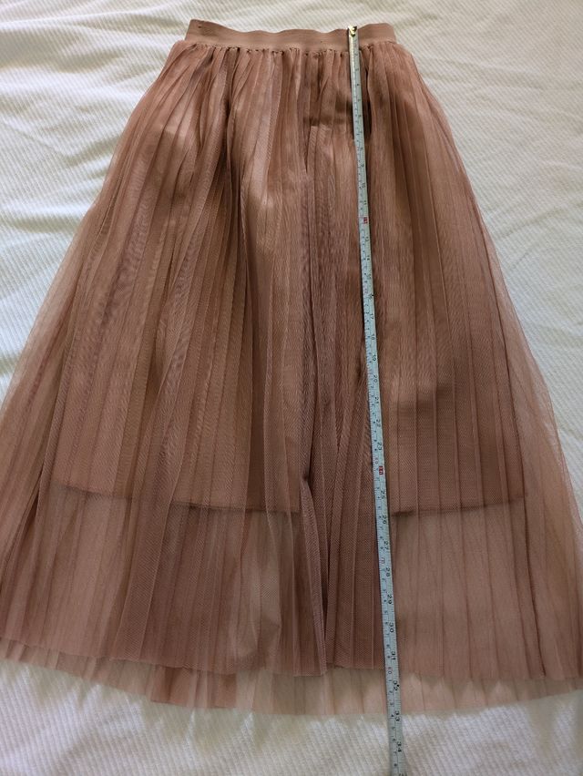 Falda midi plisada tul nude Zara TS