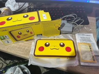 Nintendo 2DS XL Pikachu - Edición especial