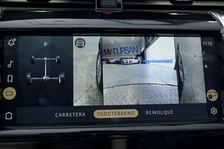 Land-Rover Discovery Sport   2.0D TD4 204 PS AWD Auto MHEV Standard