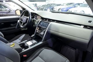 Land-Rover Discovery Sport   2.0D TD4 204 PS AWD Auto MHEV Standard 