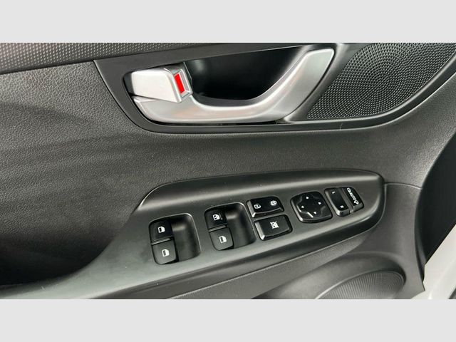 Hyundai Kona 150kW EV Maxx