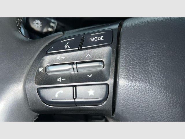 Hyundai Kona 150kW EV Maxx