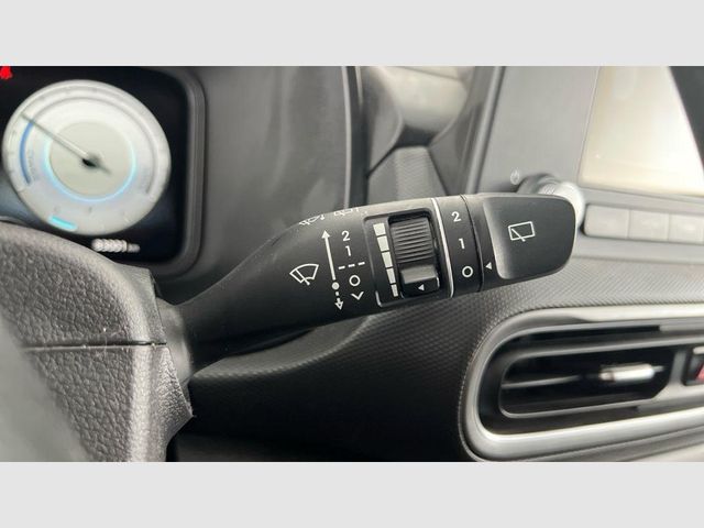 Hyundai Kona 150kW EV Maxx