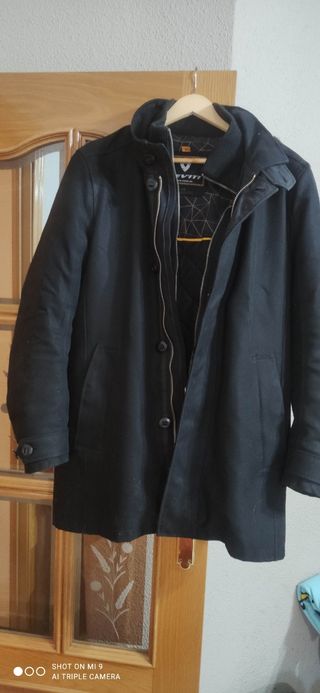 Chaqueta negra moto Revitt