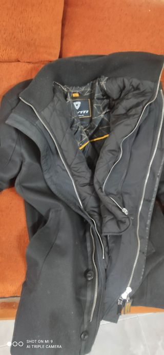 Chaqueta negra moto Revitt