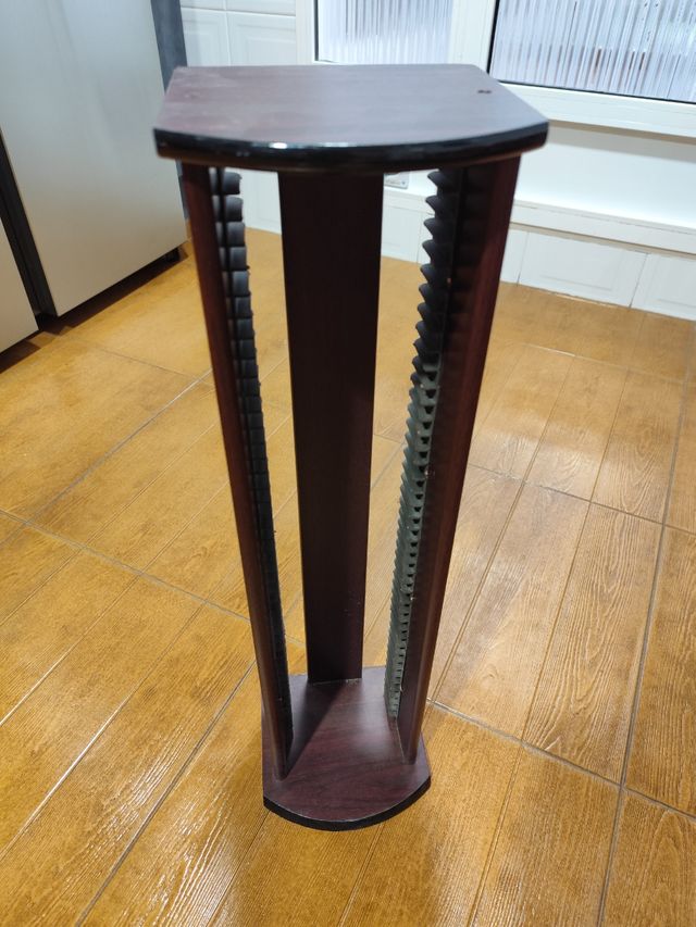 Torre almacenaje CD marrón