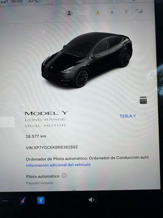 Tesla Model Y GRAN AUTONOMIA 4WD - IVA Deducible