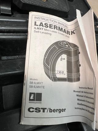 Nivel láser CST/Berger