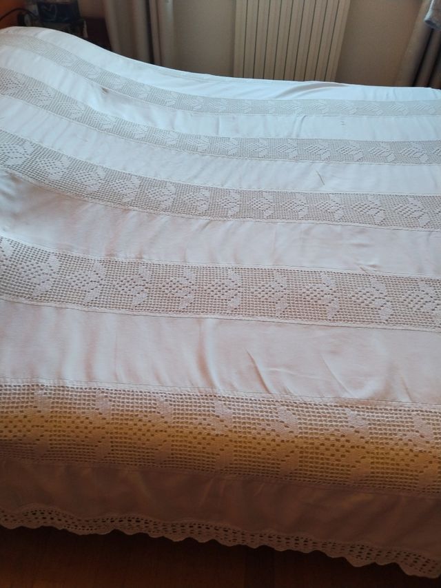 Copriletto uncinetto matrimoniale bianco