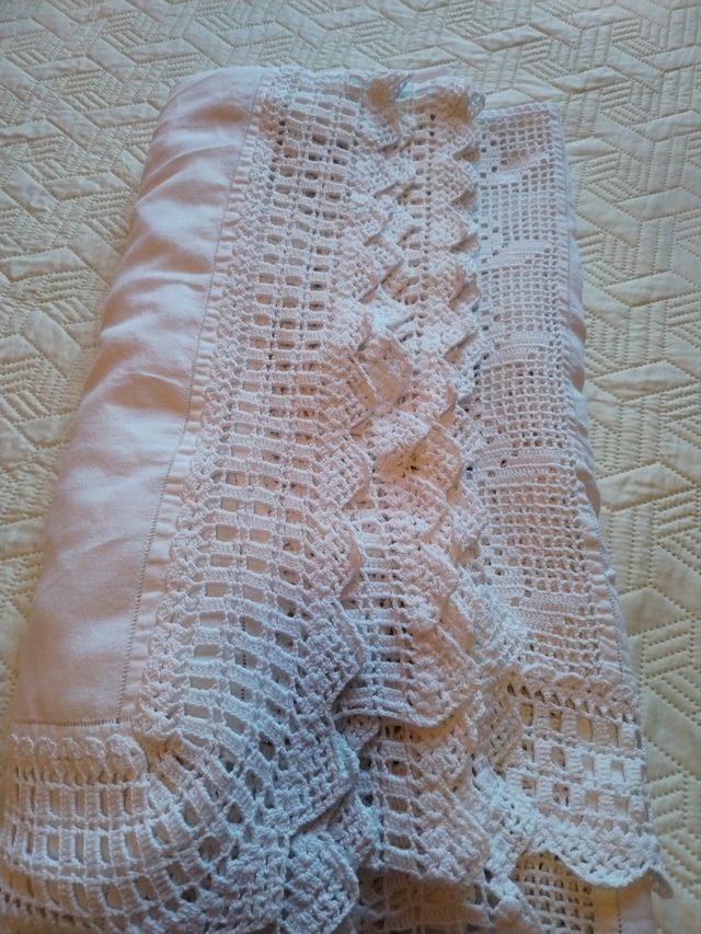 Copriletto uncinetto matrimoniale bianco
