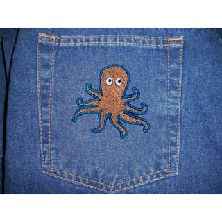 Parche bordado termoadhesivo de pulpo