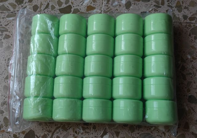 Tarro plástico 100gr rellenable