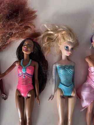 castello wich e bambole Barbie e LOL