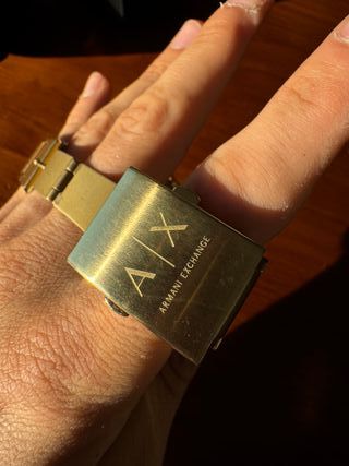 Reloj Armani Exchange AX7151SET dorado