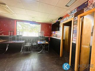 Local comercial en venta en Velilla de San Antonio