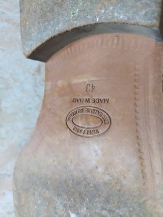 Scarpe uomo marroni vera pelle originali firmate.